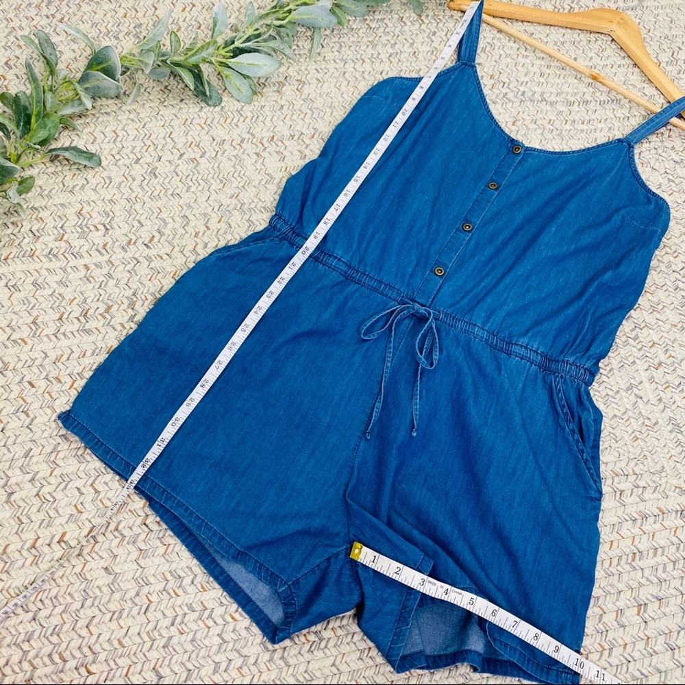 Old Navy chambray tie waist button up romper large - Picture 8 of 10